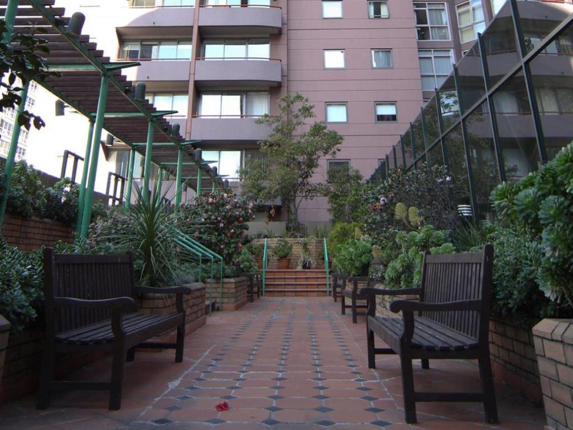 Paramount Apartments Melbourne Eksteriør billede